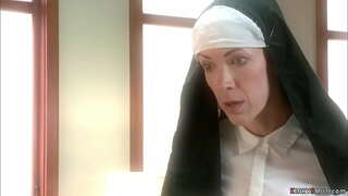 Pēc diviem jauniem grēciniekiem Evi Fox un Kiki Vidis rotaļlietas Māsa Rozā un māsa nosūtīt priesteris James Deen, lai sodītu tos ar dick uz nūjas un liels gailis