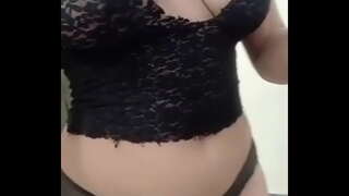 Mamma Ir Ļoti Ragveida Uz Viņas Jubileju