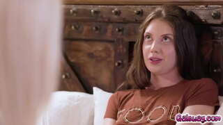 ���ារសម្ងាត់ស្រឡាញ់វាពីរក្តៅខ្ទើយ