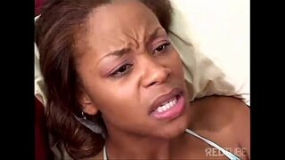 Cica fogott egy törpe