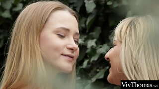 Sexy teen freundinnen lecken jee anere nassen Fotzen